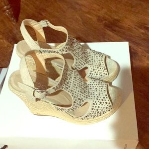 Neutral Rhinestone wedges